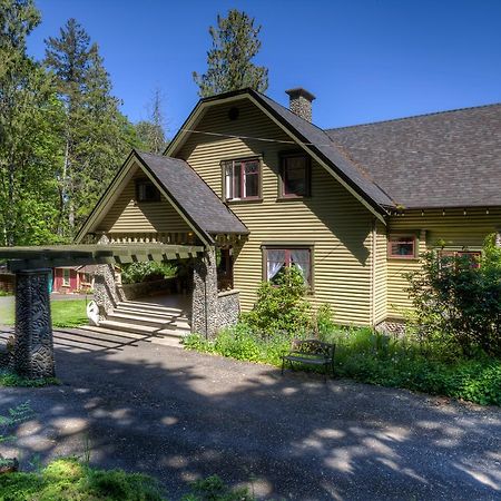 Mclay Heritage Guest House Duncan Exteriör bild
